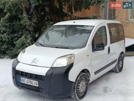 Белый Ситроен Nemo, объемом двигателя 1.4 л и пробегом 236 тыс. км за 3999 $, фото 1 на Automoto.ua