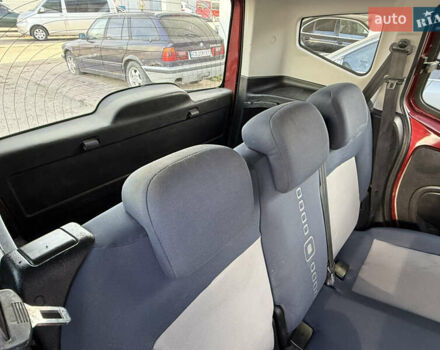 Красный Ситроен Nemo, объемом двигателя 1.3 л и пробегом 255 тыс. км за 4950 $, фото 18 на Automoto.ua