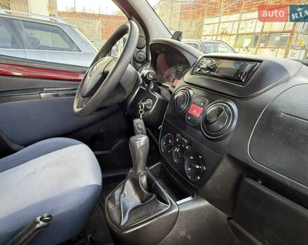 Красный Ситроен Nemo, объемом двигателя 1.3 л и пробегом 255 тыс. км за 4950 $, фото 13 на Automoto.ua