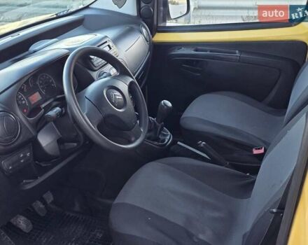 Жовтий Сітроен Nemo, об'ємом двигуна 1.3 л та пробігом 148 тис. км за 3999 $, фото 21 на Automoto.ua