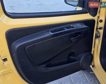 Жовтий Сітроен Nemo, об'ємом двигуна 1.3 л та пробігом 148 тис. км за 3999 $, фото 19 на Automoto.ua