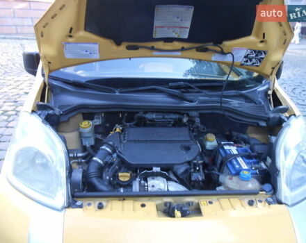 Жовтий Сітроен Nemo, об'ємом двигуна 1.25 л та пробігом 146 тис. км за 5500 $, фото 8 на Automoto.ua