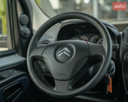 Серый Ситроен Nemo, объемом двигателя 1.2 л и пробегом 130 тыс. км за 6500 $, фото 20 на Automoto.ua