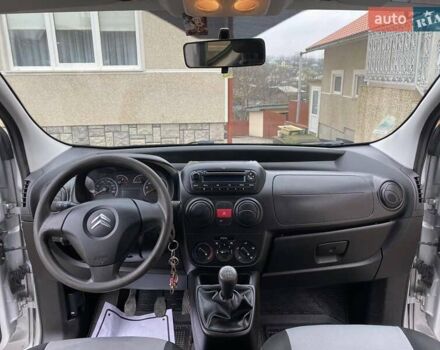 Серый Ситроен Nemo, объемом двигателя 1.2 л и пробегом 177 тыс. км за 6000 $, фото 2 на Automoto.ua