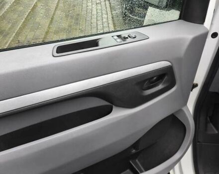 Белый Ситроен Space Tourer, объемом двигателя 2 л и пробегом 178 тыс. км за 22800 $, фото 9 на Automoto.ua