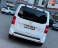 Белый Ситроен Space Tourer, объемом двигателя 2 л и пробегом 275 тыс. км за 18650 $, фото 9 на Automoto.ua
