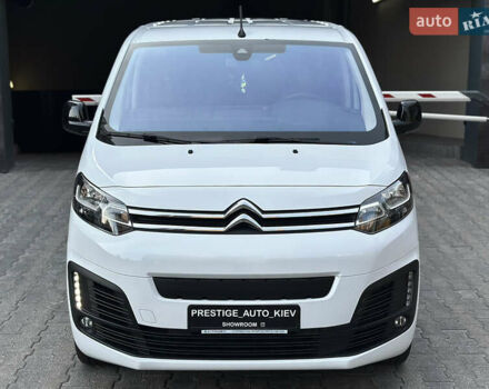 Белый Ситроен Space Tourer, объемом двигателя 2 л и пробегом 11 тыс. км за 43000 $, фото 5 на Automoto.ua