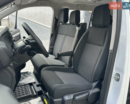 Белый Ситроен Space Tourer, объемом двигателя 2 л и пробегом 11 тыс. км за 43000 $, фото 30 на Automoto.ua