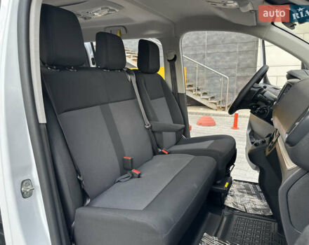 Белый Ситроен Space Tourer, объемом двигателя 2 л и пробегом 11 тыс. км за 43000 $, фото 33 на Automoto.ua