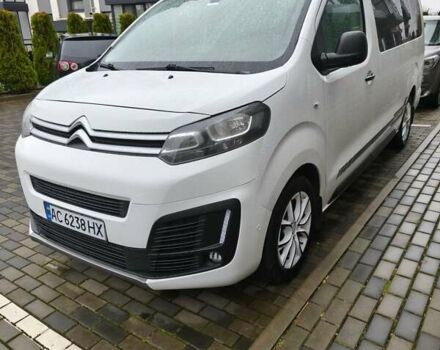 Белый Ситроен Space Tourer, объемом двигателя 2 л и пробегом 178 тыс. км за 22800 $, фото 1 на Automoto.ua