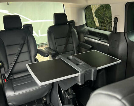 Черный Ситроен Space Tourer, объемом двигателя 2 л и пробегом 129 тыс. км за 26100 $, фото 2 на Automoto.ua