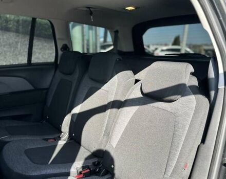 Черный Ситроен Space Tourer, объемом двигателя 2 л и пробегом 187 тыс. км за 16059 $, фото 12 на Automoto.ua