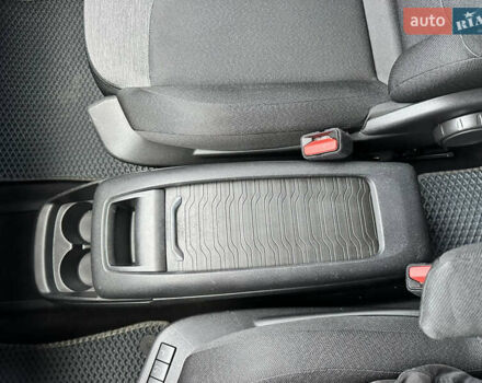 Сітроен Space Tourer 2018 у Вінниці на Automoto.ua Чорний Сітроен Space Tourer, об'ємом двигуна 2 л та пробігом 190 тис. км за 15555 $, фото 56 на Automoto.ua