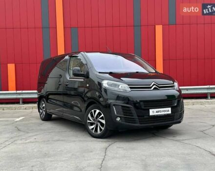 Черный Ситроен Space Tourer, объемом двигателя 2 л и пробегом 111 тыс. км за 31990 $, фото 1 на Automoto.ua