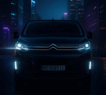 Черный Ситроен Space Tourer, объемом двигателя 1.6 л и пробегом 190 тыс. км за 20900 $, фото 1 на Automoto.ua