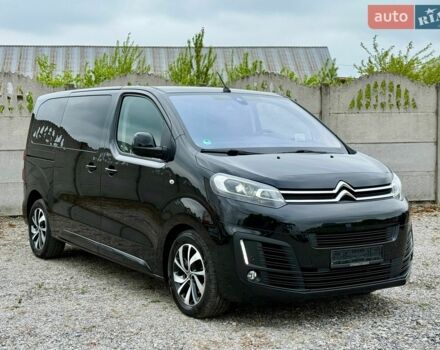 Черный Ситроен Space Tourer, объемом двигателя 2 л и пробегом 135 тыс. км за 24999 $, фото 1 на Automoto.ua