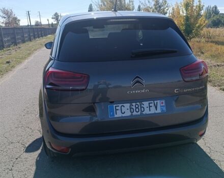 Ситроен Space Tourer 2019 в Броварах на Automoto.ua Серый Ситроен Space Tourer, объемом двигателя 0 л и пробегом 164 тыс. км за 14700 $, фото 6 на Automoto.ua