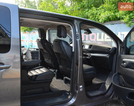 Серый Ситроен Space Tourer, объемом двигателя 2 л и пробегом 157 тыс. км за 35500 $, фото 9 на Automoto.ua