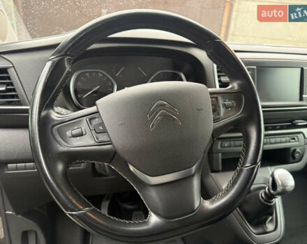 Серый Ситроен Space Tourer, объемом двигателя 2 л и пробегом 150 тыс. км за 27500 $, фото 6 на Automoto.ua