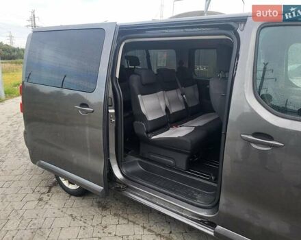 Серый Ситроен Space Tourer, объемом двигателя 2 л и пробегом 182 тыс. км за 26000 $, фото 5 на Automoto.ua