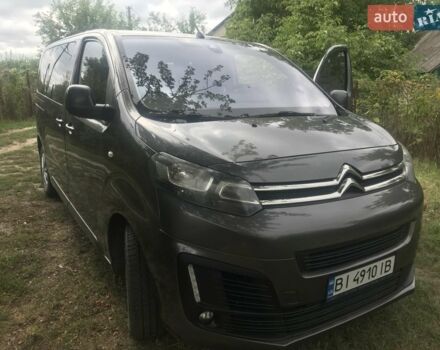 Серый Ситроен Space Tourer, объемом двигателя 2 л и пробегом 316 тыс. км за 21200 $, фото 1 на Automoto.ua