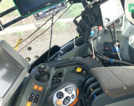 Клаас Аксион, объемом двигателя 0 л и пробегом 0 тыс. км за 75000 $, фото 4 на Automoto.ua