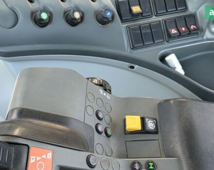 Клаас Аксион, объемом двигателя 0 л и пробегом 0 тыс. км за 75597 $, фото 8 на Automoto.ua