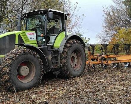Клаас Аксион 2013 в Кропивницком (Кировограде) на Automoto.ua Зеленый Клаас Аксион, объемом двигателя 0 л и пробегом 1 тыс. км за 145454 $, фото 1 на Automoto.ua