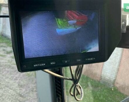 Клаас Лексіон 1997 у Звенигородка на Automoto.ua Клаас Лексіон, об'ємом двигуна 2.45 л та пробігом 0 тис. км за 139660 $, фото 8 на Automoto.ua