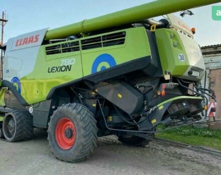 Клаас Лексіон 1997 у Звенигородка на Automoto.ua Клаас Лексіон, об'ємом двигуна 2.45 л та пробігом 0 тис. км за 139660 $, фото 5 на Automoto.ua