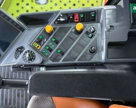 Клаас Лексион, объемом двигателя 0 л и пробегом 0 тыс. км за 108815 $, фото 15 на Automoto.ua