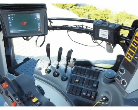 Жовтий Клаас Axion 810, об'ємом двигуна 0 л та пробігом 0 тис. км за 92969 $, фото 7 на Automoto.ua