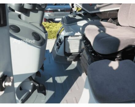 Жовтий Клаас Axion 810, об'ємом двигуна 0 л та пробігом 0 тис. км за 92969 $, фото 6 на Automoto.ua