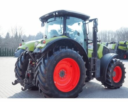 Жовтий Клаас Axion 810, об'ємом двигуна 0 л та пробігом 0 тис. км за 92969 $, фото 3 на Automoto.ua