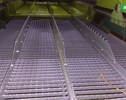 Клаас Dominator 66, объемом двигателя 6 л и пробегом 0 тыс. км за 24000 $, фото 22 на Automoto.ua