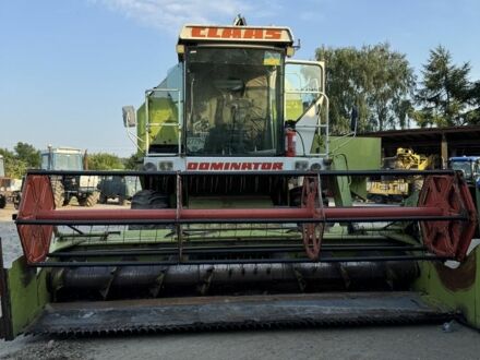 Клаас Dominator 88 1991 в Ровно на Automoto.ua Зеленый Клаас Dominator 88, объемом двигателя 0 л и пробегом 10 тыс. км за 19000 $, фото 1 на Automoto.ua