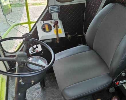 Клаас Другая, объемом двигателя 3.8 л и пробегом 2 тыс. км за 26000 $, фото 6 на Automoto.ua