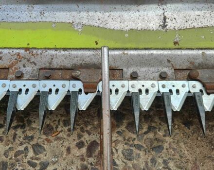 Клаас Другая, объемом двигателя 3.8 л и пробегом 2 тыс. км за 26000 $, фото 18 на Automoto.ua