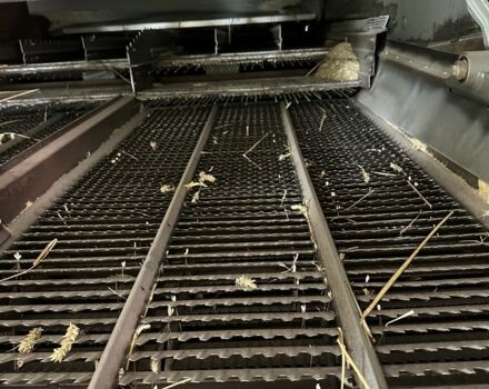 Клаас Другая, объемом двигателя 12 л и пробегом 7 тыс. км за 49990 $, фото 10 на Automoto.ua