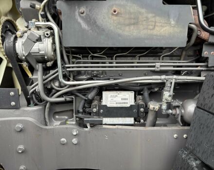 Клаас Другая 2011 у Ковель на Automoto.ua Клаас Другая, об'ємом двигуна 6.79 л та пробігом 0 тис. км за 68934 $, фото 14 на Automoto.ua