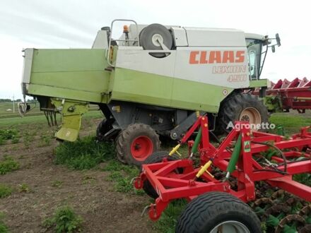 Клаас Lexion 450 2002 в Теребовле на Automoto.ua Клаас Lexion 450, объемом двигателя 0 л и пробегом 0 тыс. км за 49306 $, фото 1 на Automoto.ua