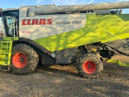 Клаас Lexion 550 2009 в Киеве на Automoto.ua Клаас Lexion 550, объемом двигателя 0 л и пробегом 0 тыс. км за 89584 $, фото 1 на Automoto.ua
