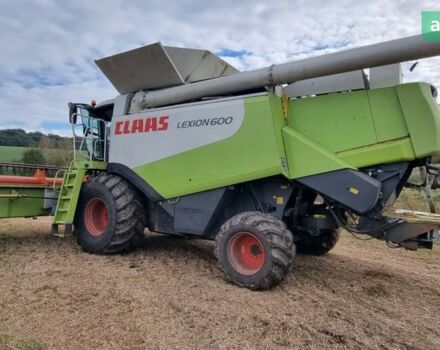 Клаас Lexion 600 2006 у Львові на Automoto.ua Клаас Lexion 600, об'ємом двигуна 15.93 л та пробігом 87 тис. км за 128442 $, фото 1 на Automoto.ua