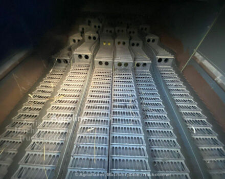 Клаас Lexion 670 2012 у Полтаві на Automoto.ua Клаас Lexion 670, об'ємом двигуна 0 л та пробігом 0 тис. км за 127747 $, фото 25 на Automoto.ua