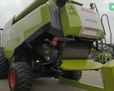 Клаас Lexion 750 1997 у Звенигородка на Automoto.ua Клаас Lexion 750, об'ємом двигуна 2.45 л та пробігом 0 тис. км за 122805 $, фото 2 на Automoto.ua