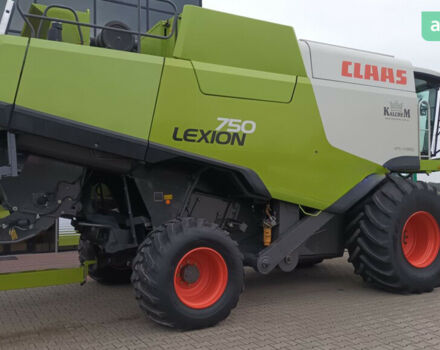 Клаас Lexion 750 1997 у Звенигородка на Automoto.ua Клаас Lexion 750, об'ємом двигуна 2.45 л та пробігом 0 тис. км за 122805 $, фото 6 на Automoto.ua