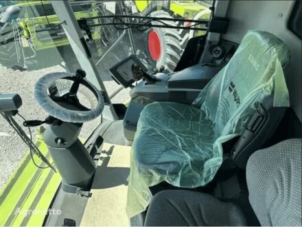 Клаас Lexion 760 2011 у Звенигородка на Automoto.ua Зелений Клаас Lexion 760, об'ємом двигуна 0 л та пробігом 10 тис. км за 113939 $, фото 1 на Automoto.ua