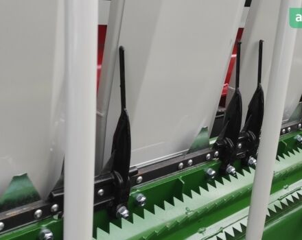 Клаас Sunspeed 12-70, объемом двигателя 0 л и пробегом 1 тыс. км за 31284 $, фото 5 на Automoto.ua