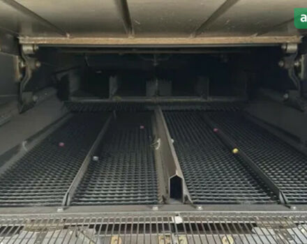 Клаас Tucano 320, об'ємом двигуна 0 л та пробігом 0 тис. км за 100000 $, фото 6 на Automoto.ua