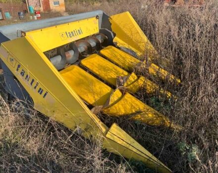 Клаас Tucano 320, об'ємом двигуна 6.37 л та пробігом 0 тис. км за 65000 $, фото 4 на Automoto.ua